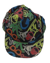 Černo-barevná kšiltovka s obrázky Chapter young