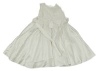 Bílé slavnostní šaty 