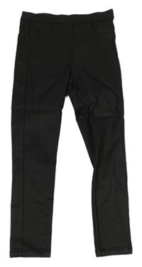 Černé koženkové tregíny Next