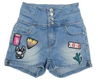 Světlemodré skinny high waist riflové kraťasy s nášivkami 