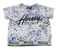 Bílo-modro-černé vzorované crop tričko s logem Hersey