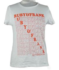 Dámské bílé tričko s nápisy B&C