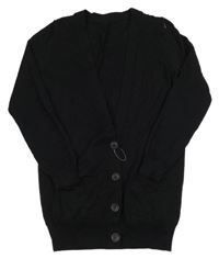 Černý propínací svetr