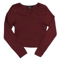 Vínové crop triko s křížením New Look