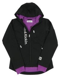 Černá softshellová bunda s nápisem a kapucí  