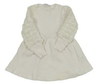 Bílé žebrované šaty s 3D rukávy 