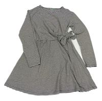 Černo-bílo-zlaté pruhované šaty Benetton