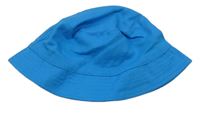 Modrý klobouk F&F