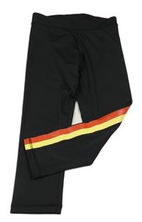Černé sportovní crop legíny s pruhy