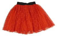 Červená tylová sukně se srdíčky