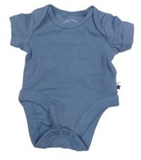 Modré žebrované body F&F