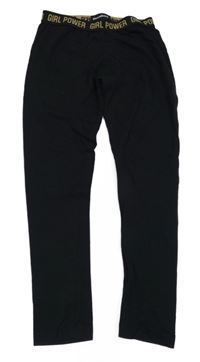 Černé legíny s nápisem 