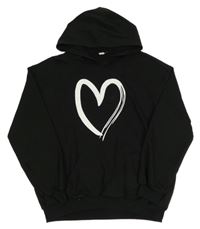 Černá mikina se srdíčkem a kapsou a kapucí SHEIN