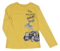 Žluté triko s nápisem a autem kids