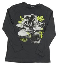 Tmavošedé triko s botami Chapter young