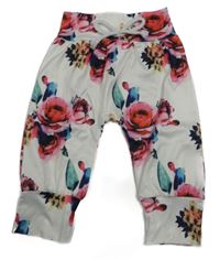 Bílo-růžové lehké květované tepláky 