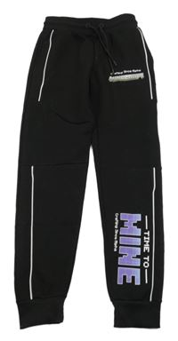 Černé tepláky s nápisem - Minecraft