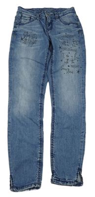 Modré rifle s nápisem Soccx