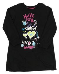 Černé teplákové šaty s nápisy a srdíčkem bpc