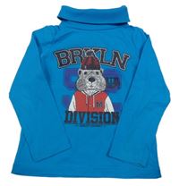 Modrý rolák s bobříkem a číslem a nápisy C&A