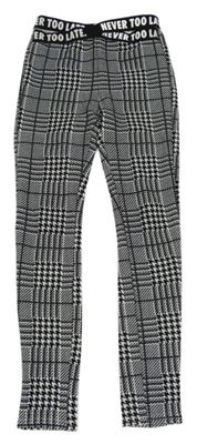 Černo-bílé kostkované legíny s nápisem v pase shein