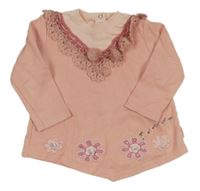 Růžová mikinová tunika s volánkem a květy a bambulemi 