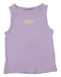 Lila žebrovaný crop top s nápisem