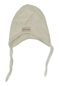 Smetanová sametová čepice s nášivkou 