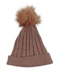 Starorůžová čepice s copánky a bambulí