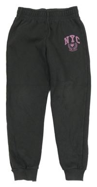 Antracitovo-růžové tepláky s nápisem Matalan