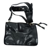 Dámská černá koženková crossbody kabelka 