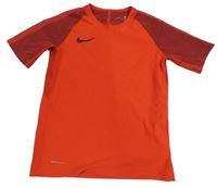 Červené funkční sportovní tričko s logem Nike