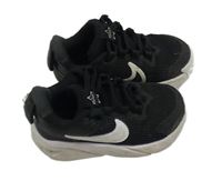 Černé koženkovo/textilní botasky Nike vel. 22