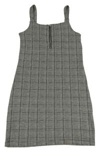 Černo-bílé kostkované šaty New Look 