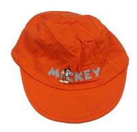Červená kšiltovka s Mickey George