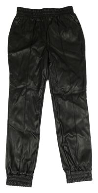 Černé cuff koženkové kalhoty PRIMARK