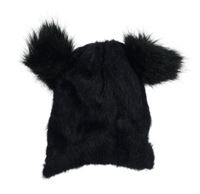 Černá chlupatá čepice s bambulemi 