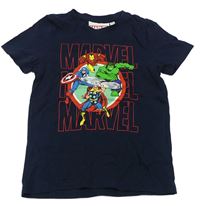 Tmavomodré tričko s Marvel 