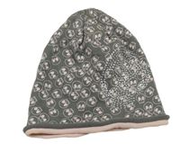 Šedo-růžová úpletová čepice s lebkami 