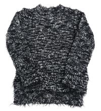 Černo-bílý chlupatý svetr C&A