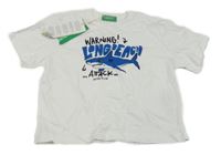 Nové - bílé tričko se žralokem a nápisy Benetton