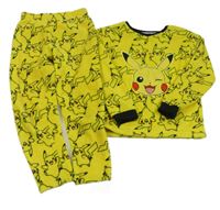 Žluté chlupaté pyžamo s Pikachu