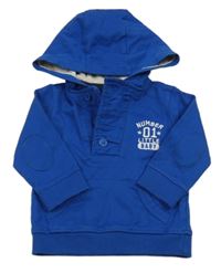 Safírová mikina s číslem a nápisy a kapsou a kapucí George