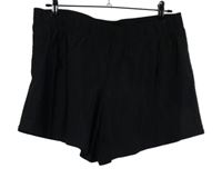 Dámské černé plavkové kraťasy se všitými kalhotkami Bonprix