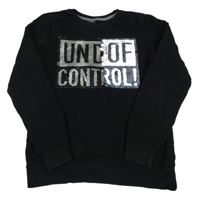 Černá mikina s překlápěcími flitry s nápisy Chapter young