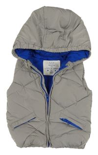 Šedá prošívaná šusťáková zateplená vesta s kapucí F&F