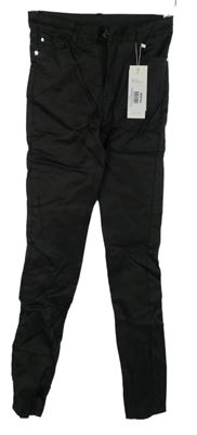 Nové - Dámské černé potažené skinny kalhoty 