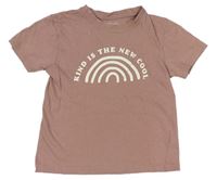 Starorůžové tričko s duhou a nápisem Primark