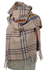 Dámská růžová kostkovaná šála s třásněmi