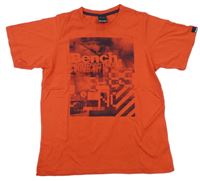 Červené tričko s potiskem Bench 